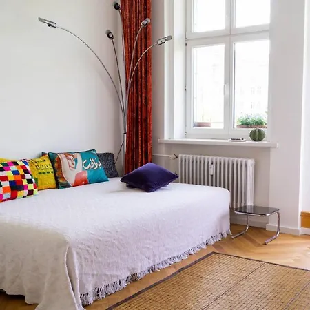 Loft-style In The Heart Of Apartment Warschau